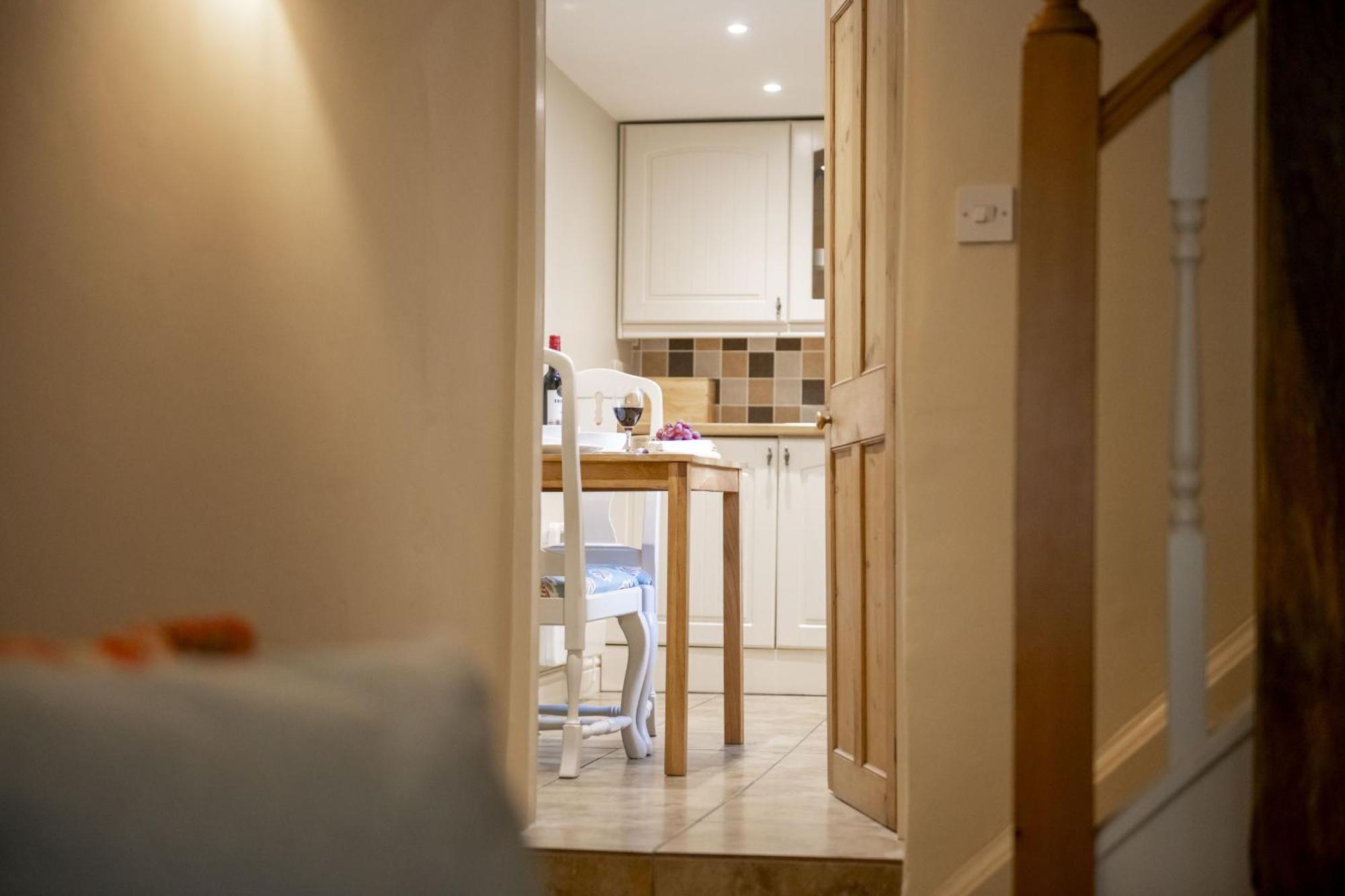 Jenny Wren Cottage Мидълхам Екстериор снимка